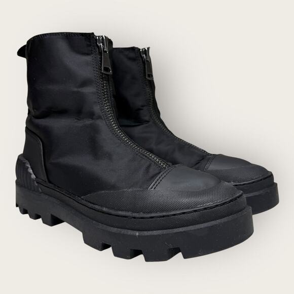 ZARA | Faux Fur Lined Lug Sole Ankle Boots | Black | Size 8.5 US 40 EU - Picture 1 of 13